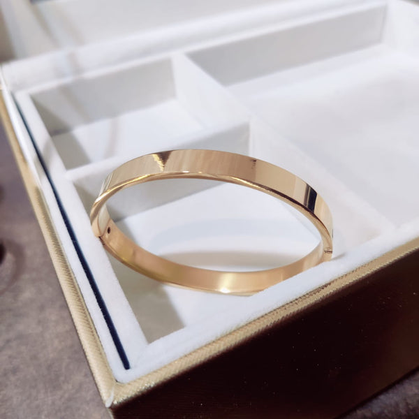 Unisex Bracelet- Gold