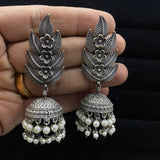 Leaf Jhumka